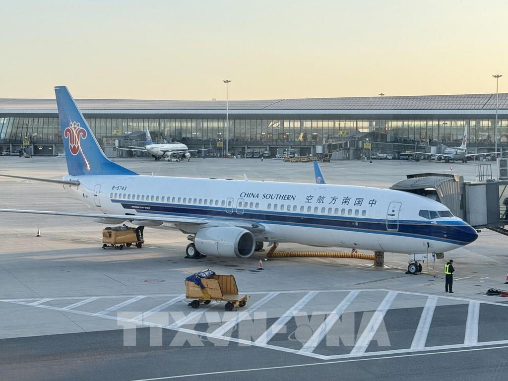 Trung Quốc chính thức nối lại đường bay thẳng tới Ấn Độ